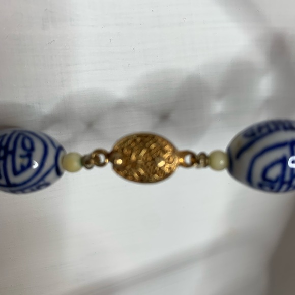 Vintage Chinese blue and white necklace - Picture 3 of 3